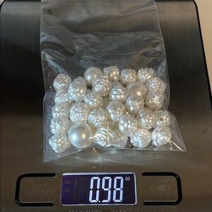 White Plastic Faux Pearl Rose beads hand crafters